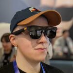 Xreal revolutioniert mit One Pro AR Smart Glasses auf der CES 2025: Neue Features und modulares Kameramodul für individuelle Anpassungen! 🚀👓📸